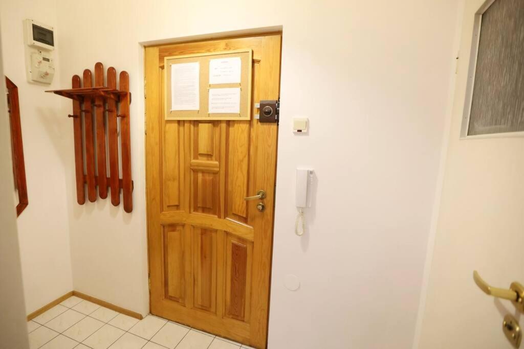Batorego Cosy Apartment Cracóvia Exterior foto