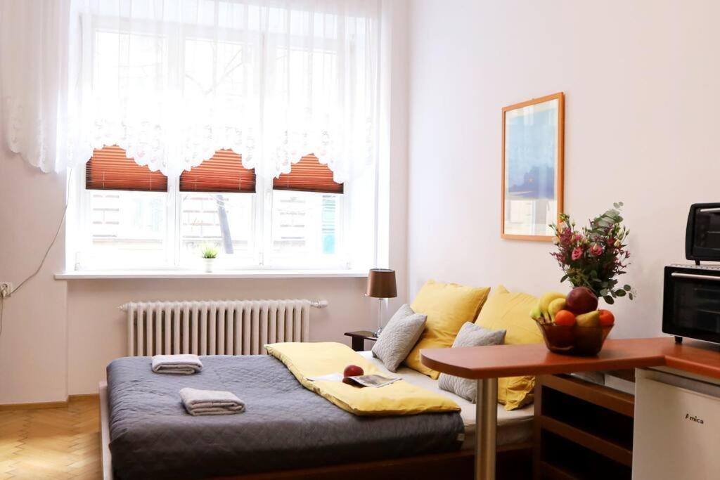 Batorego Cosy Apartment Cracóvia Exterior foto